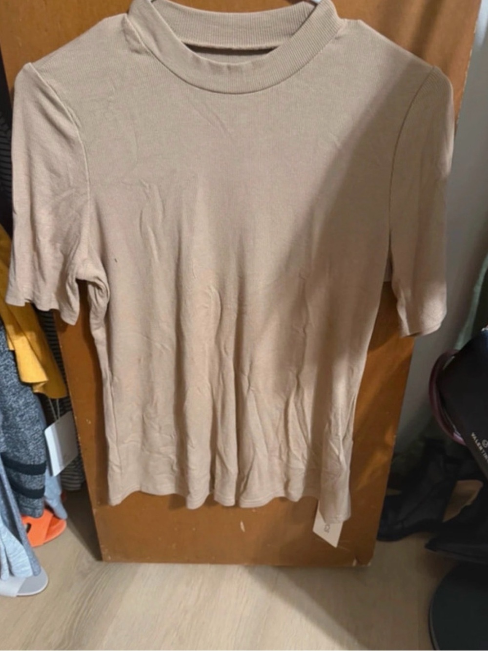 Women’s mock neck top